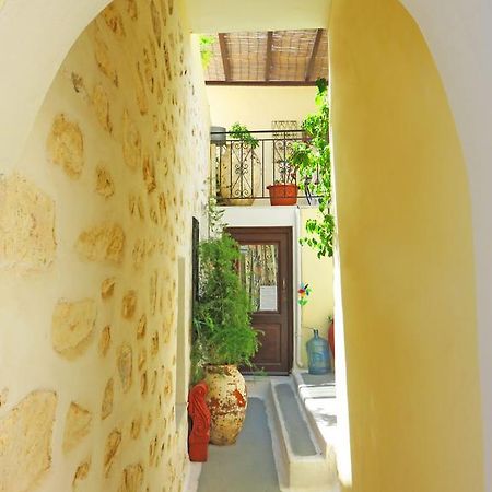 Avlitis Apartment Ermoupoli Exterior photo